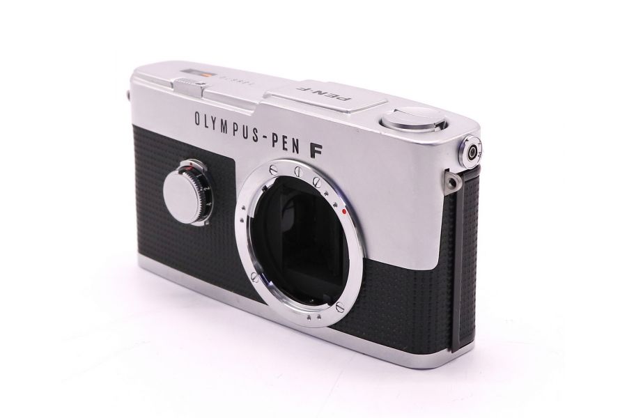 Olympus Pen F body (Japan, 1963)