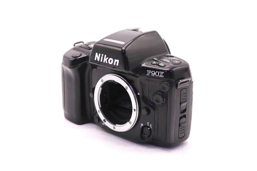 Nikon F90X body (Japan, 1996)