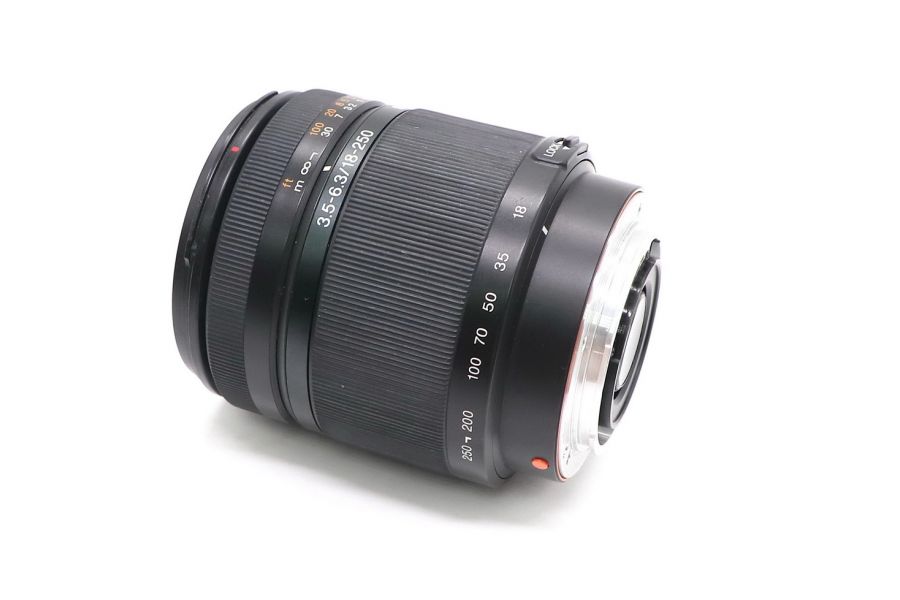 Sony DT 18-250mm f/3.5-6.3 SAM (SAL-18250) (China)