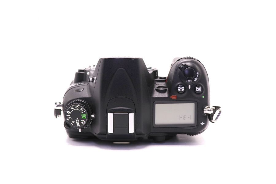 Nikon D7000 body (пробег 65345 кадров)