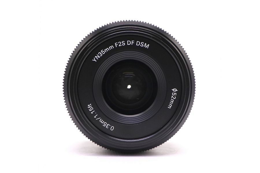 Yongnuo Ynlens 35mm F2S DF DSM в упаковке