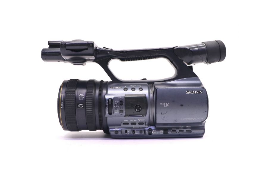 Видеокамера Sony DCR-VX2200E