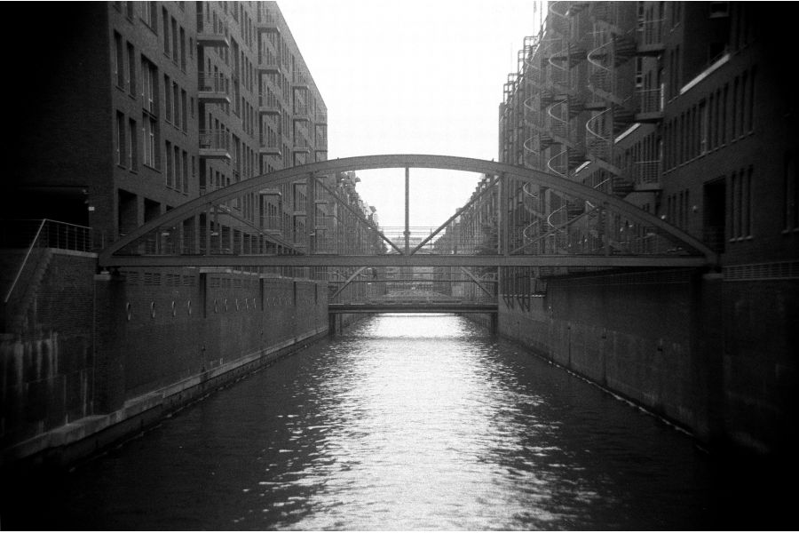 Hanimex 28-80mm f/3.5-4.5 Zoom MC