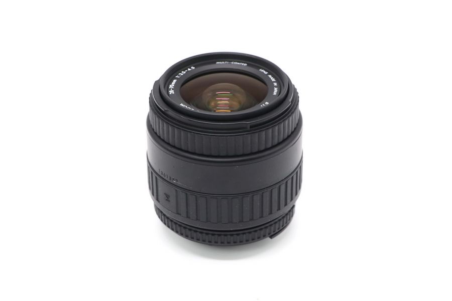 Sigma AF 28-70mm f/3.5-4.5 MC UC Zoom Nikon F