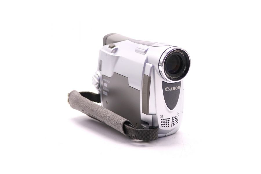 Цифровая видеокамера формата MiniDV Canon MV800i