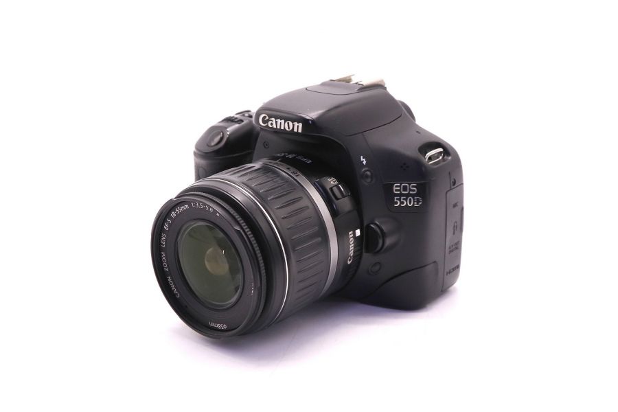 Canon EOS 550D kit (пробег 30125 кадров)