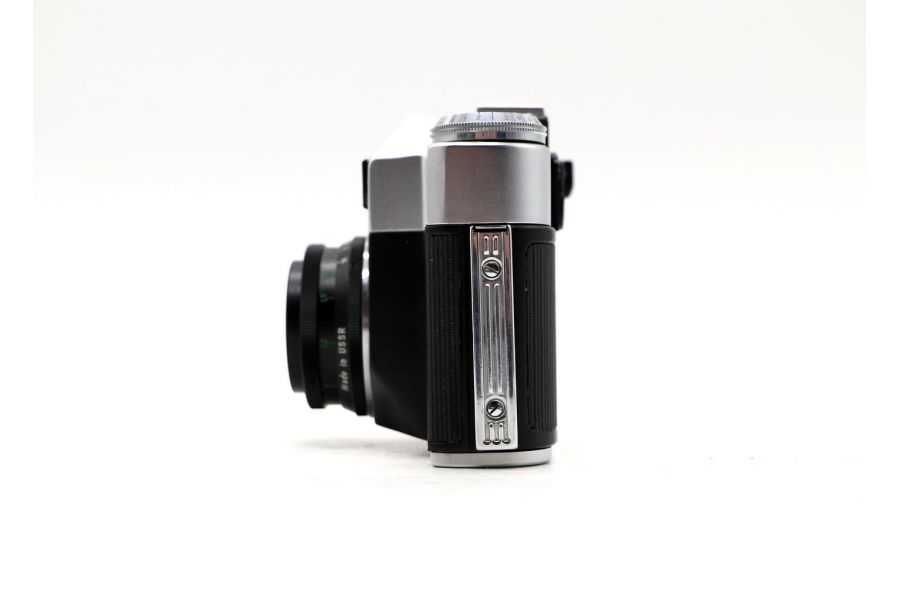 Зенит Е Москва-1980 + индустар 50-2 в упаковке