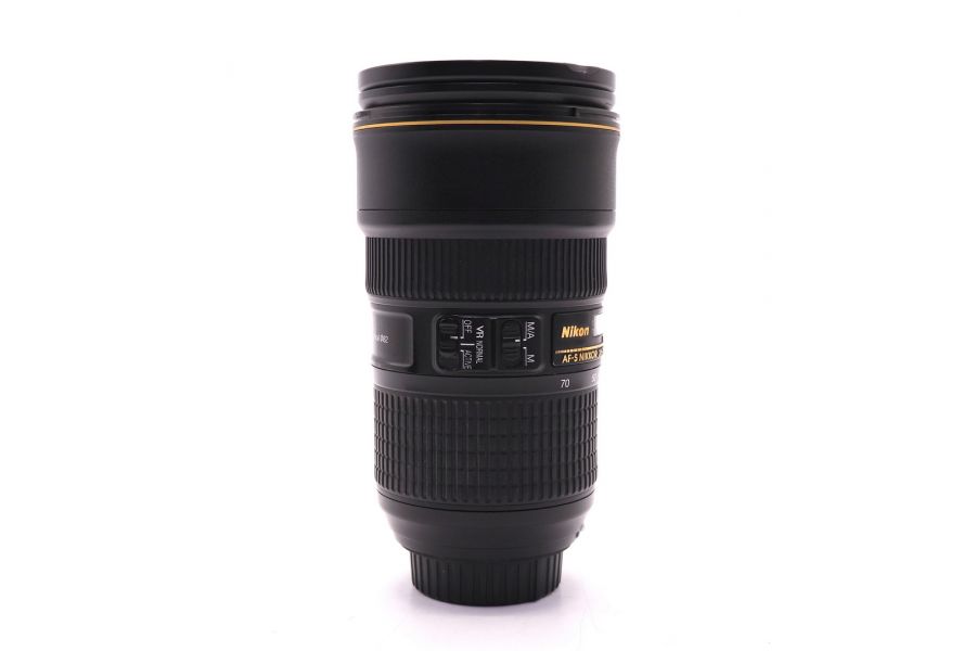 Nikon 24-70mm f/2.8E ED VR AF-S Nikkor (Japan, 2015)