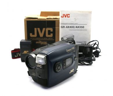 Видеокамера JVC GR-AX400EG в упаковке