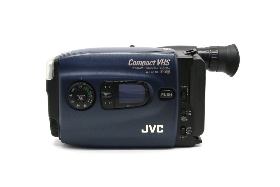 Видеокамера JVC GR-AX400EG в упаковке