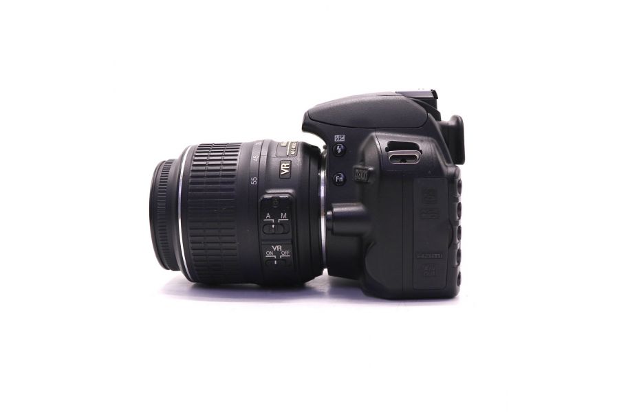 Nikon D3100 kit (пробег 3650 кадров)