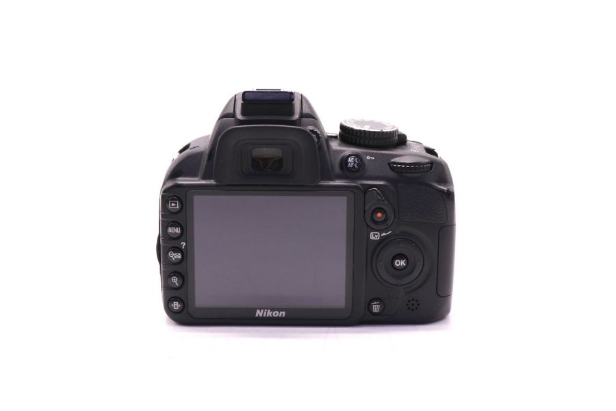 Nikon D3100 kit (пробег 3650 кадров)