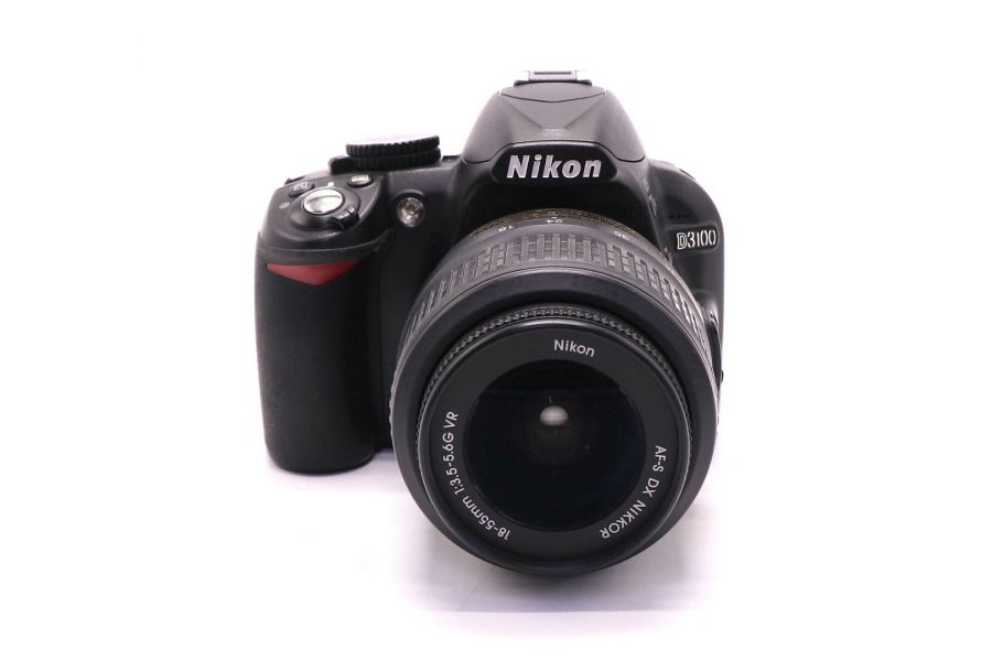 Nikon D3100 kit (пробег 12595 кадров)