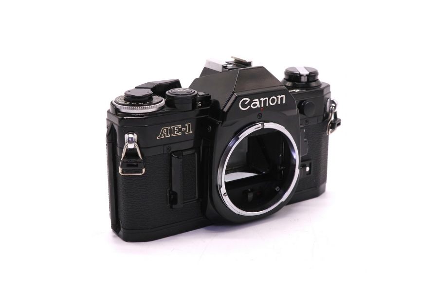 Canon AE-1 body (Japan, 1980)