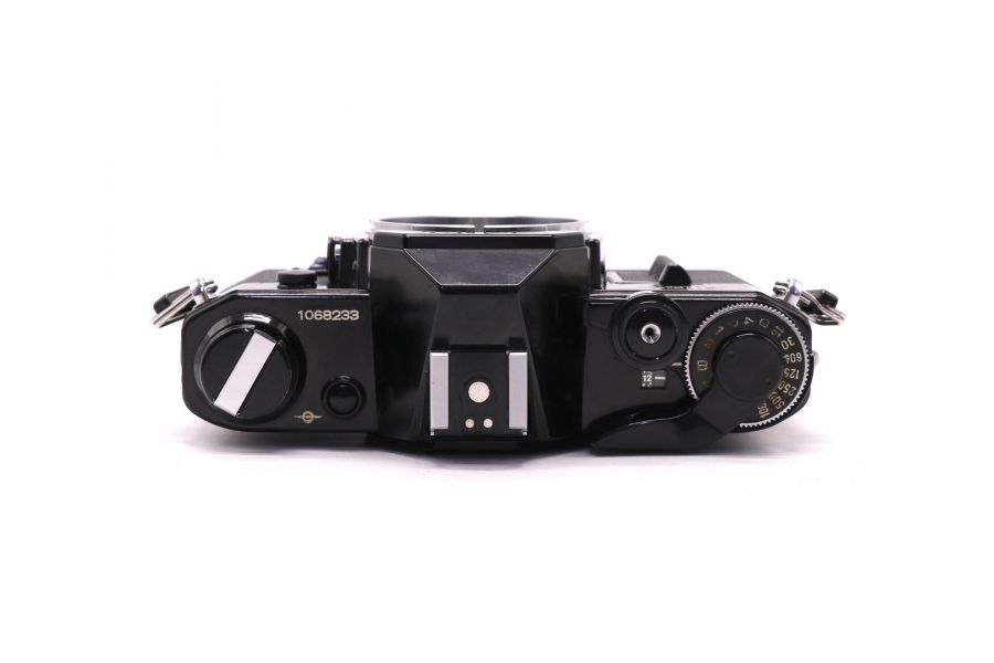 Canon AE-1 body (Japan, 1980)