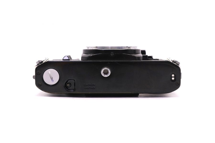 Canon AE-1 body (Japan, 1980)