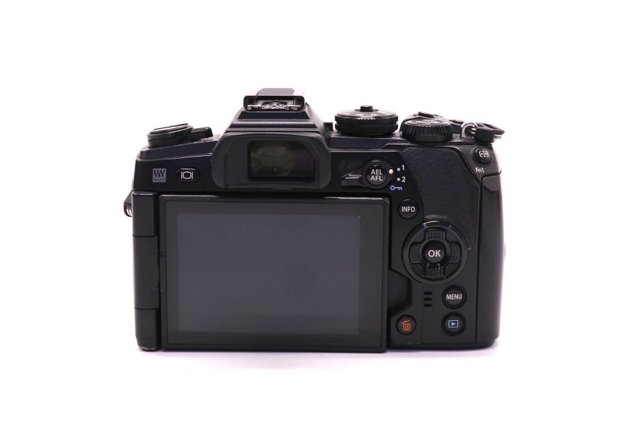Olympus OM-D E-M1 Mark II body (пробег 41000 кадров)