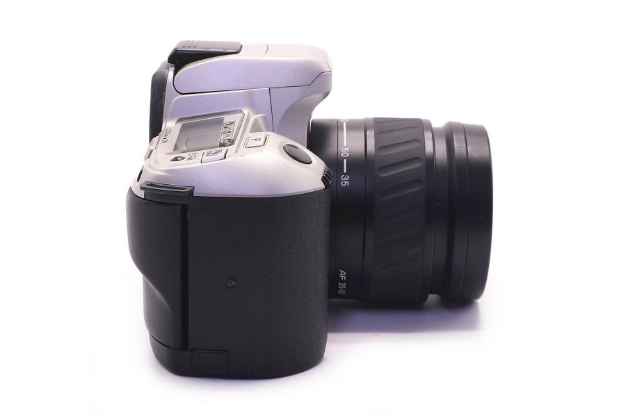 Minolta Alpha Sweet S + Minolta AF Zoom 35-80mm 1:4(22)-5.6