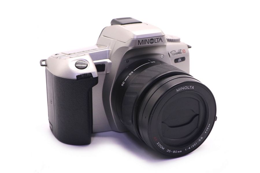 Minolta Alpha Sweet S + Minolta AF Zoom 35-80mm 1:4(22)-5.6