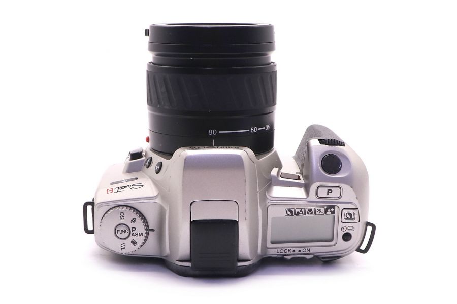 Minolta Alpha Sweet S + Minolta AF Zoom 35-80mm 1:4(22)-5.6