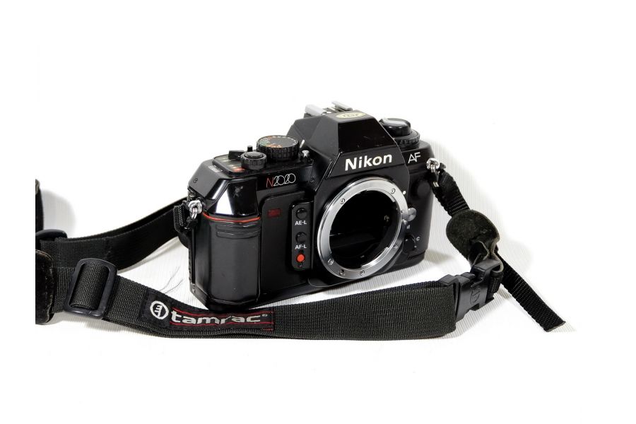 Nikon AF N2020 body (Japan, 1986) 