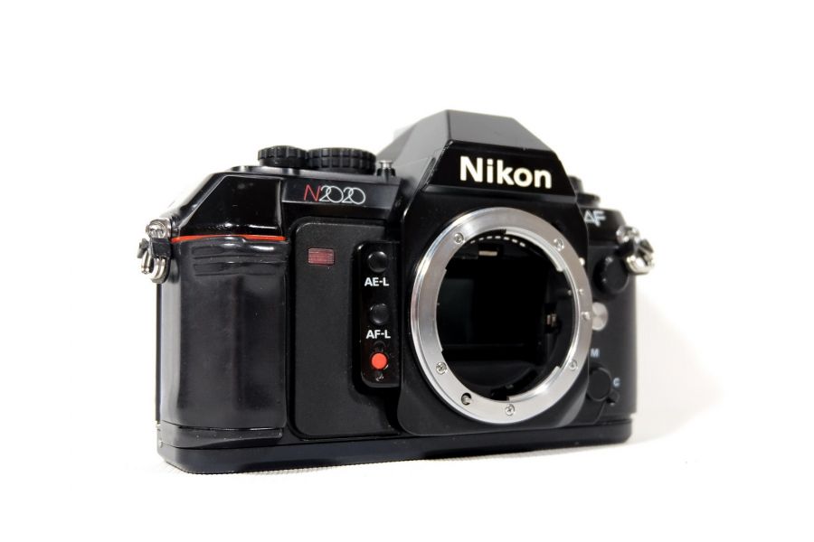Nikon AF N2020 body (Japan, 1986) 