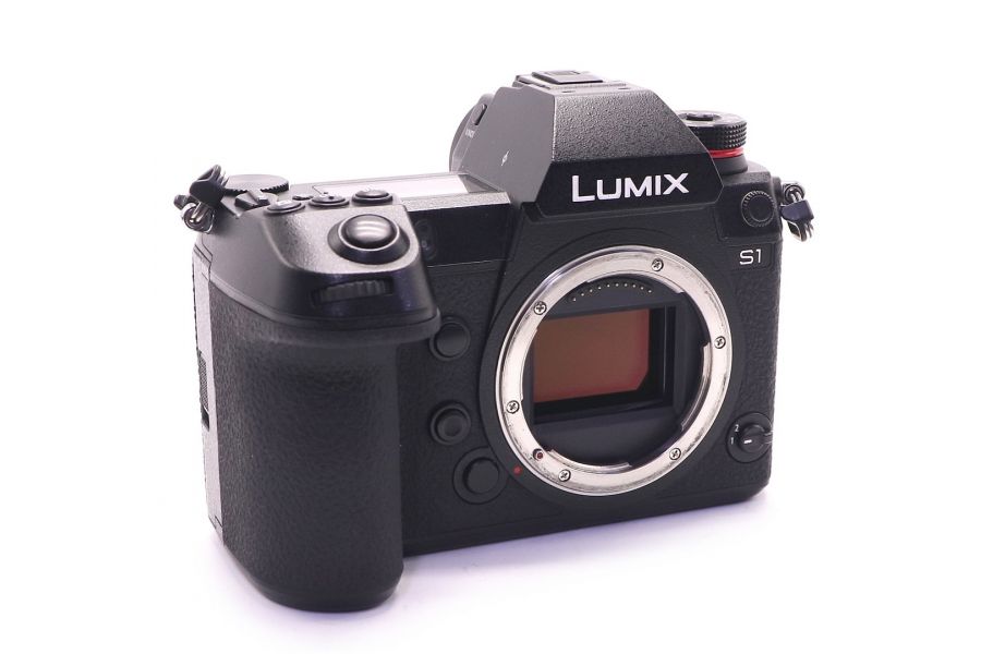 Panasonic Lumix DC-S1 body (пробег 323000 кадров)