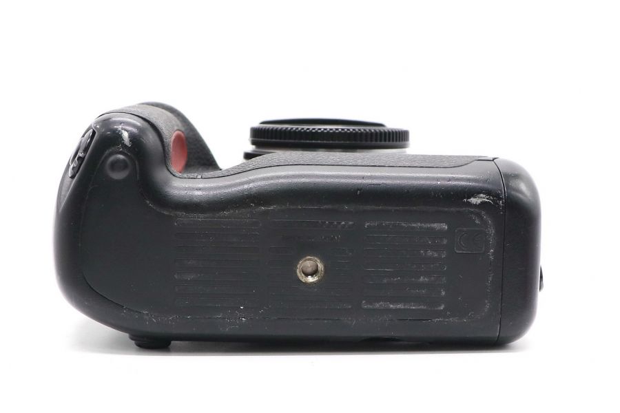 Nikon F5 body (3033570)
