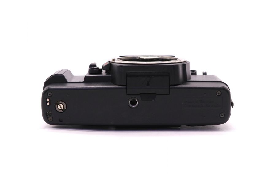 Praktica BX20 body (Germany, 1990)