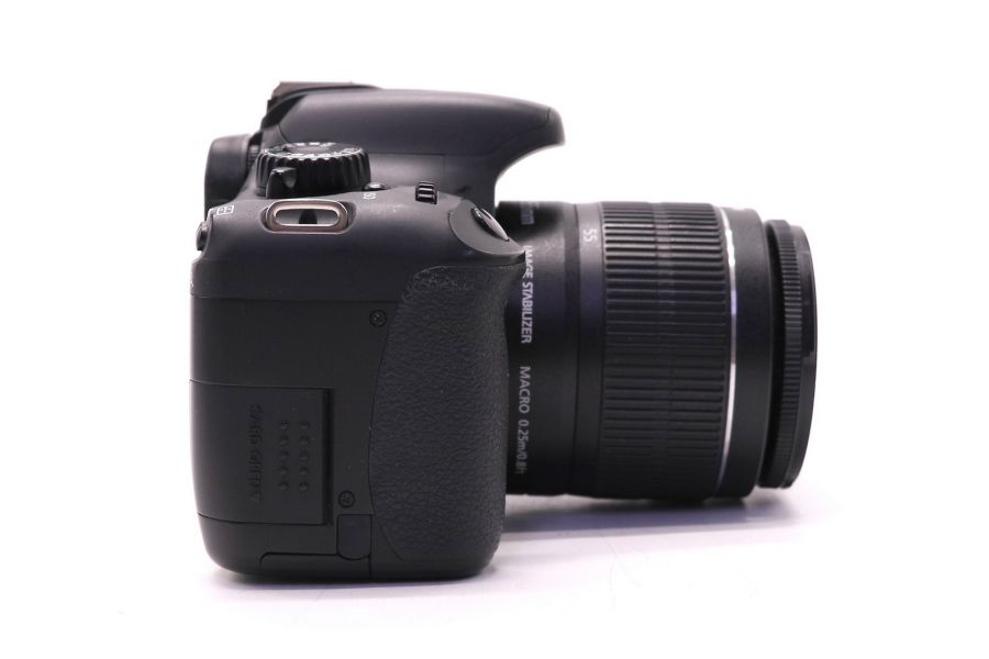 Canon EOS 550D kit в упаковке (пробег 17555 кадров)
