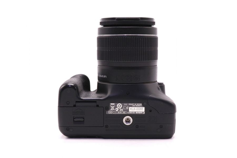 Canon EOS 550D kit в упаковке (пробег 17555 кадров)