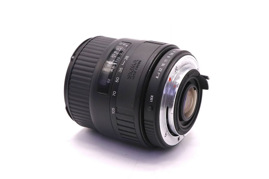 Sigma 28-105mm F4-5.6 UC Zoom for Pentax K (Japan, 1996)