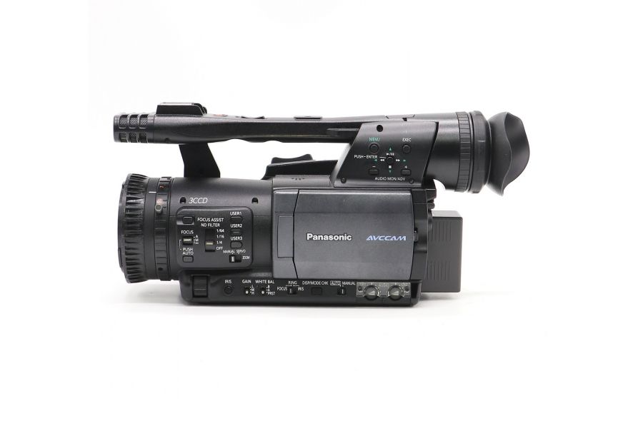 Видеокамера Panasonic AG-HMC154ER