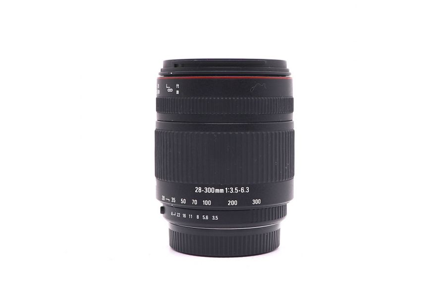 Sigma 28-300mm f/3.5-6.3 Zoom Macro Pentax K