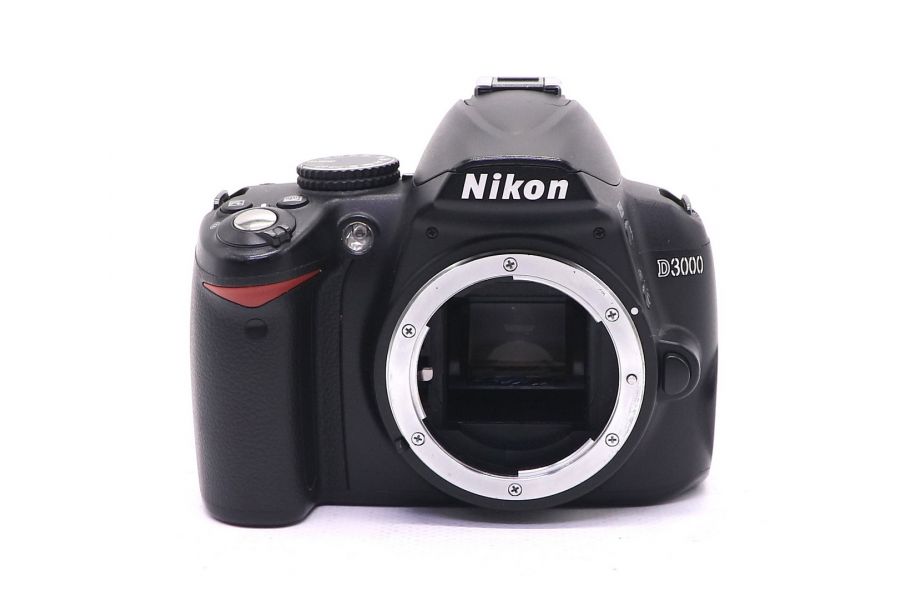 Nikon D3000 body (пробег 53623 кадра)