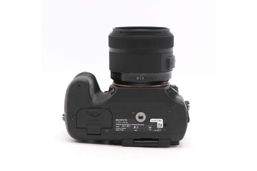 Sony A77 kit AF 30mm f/1.4 DC Art Sony A