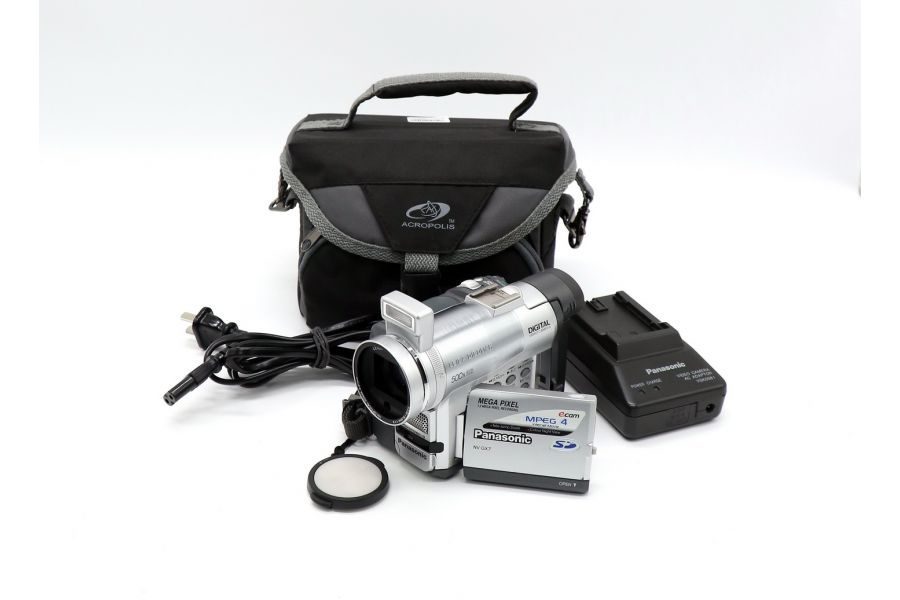 Видеокамера Panasonic NV-GX7EN