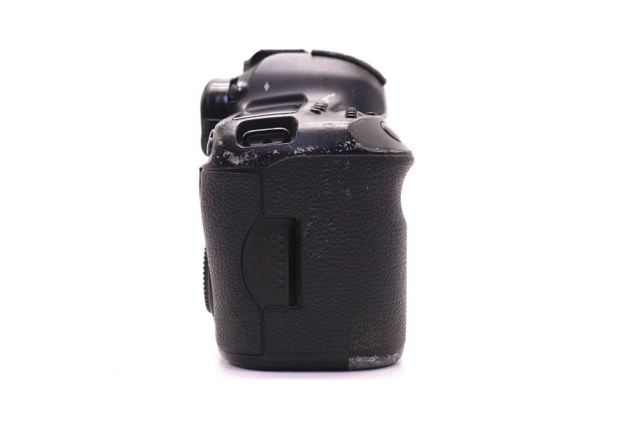 Canon EOS 5D Mark III body (пробег 20675 кадров)