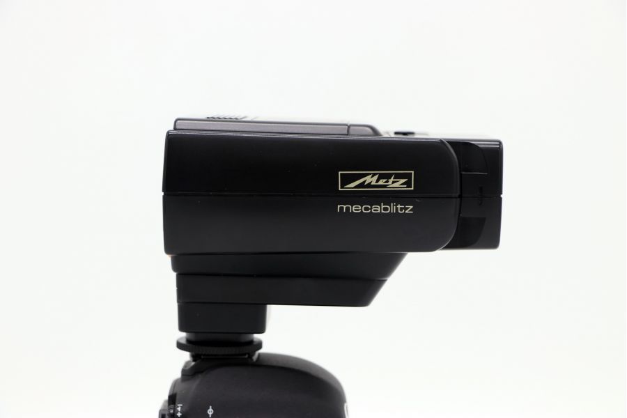 Фотовспышка Metz Mecablitz 32 Z-2
