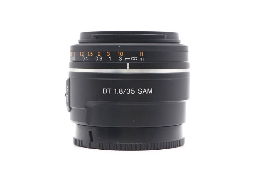 Sony DT 35mm f/1.8 SAM (SAL-35F18)