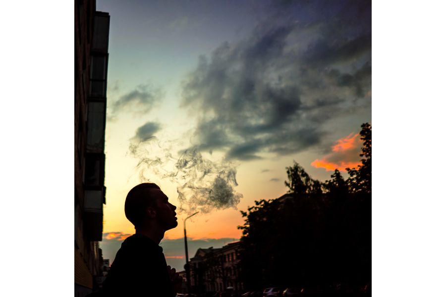 Sony FE 28mm f/2 (SEL28F20)