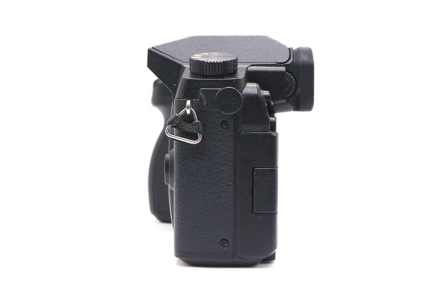 Panasonic Lumix DMC-G70H body в упаковке (пробег 8880 кадров)