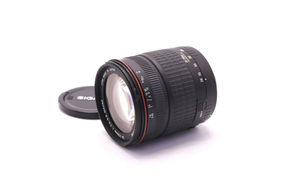 Sigma Zoom 28-200mm f/3.5-5.6 Hyperzoom Macro Aspherical IF for Canon