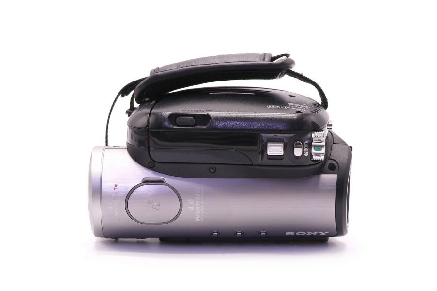 Видеокамера Sony HDR-HC3E