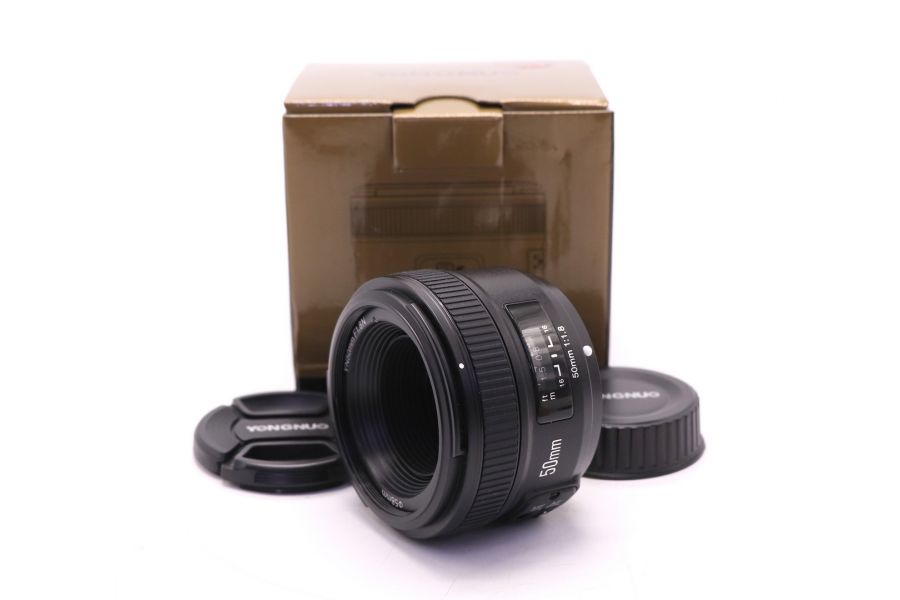 YongNuo AF 50mm f/1.8 Nikon F в упаковке