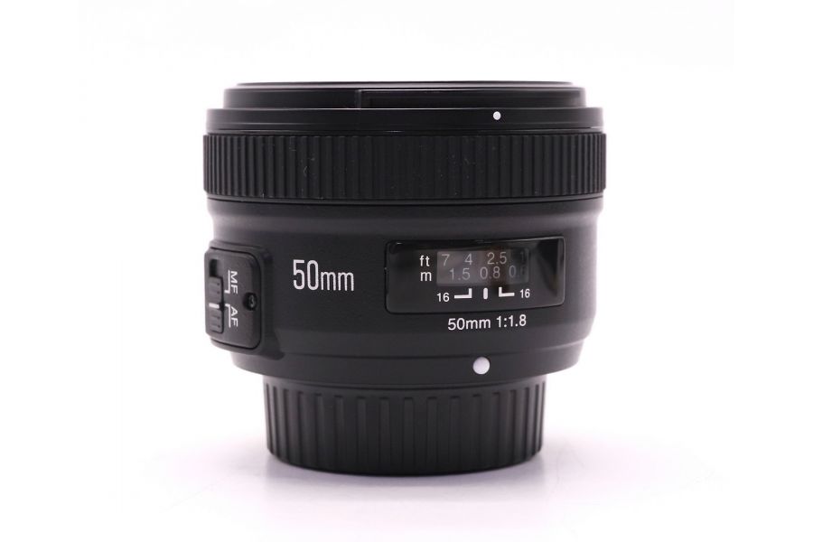 YongNuo AF 50mm f/1.8 Nikon F в упаковке