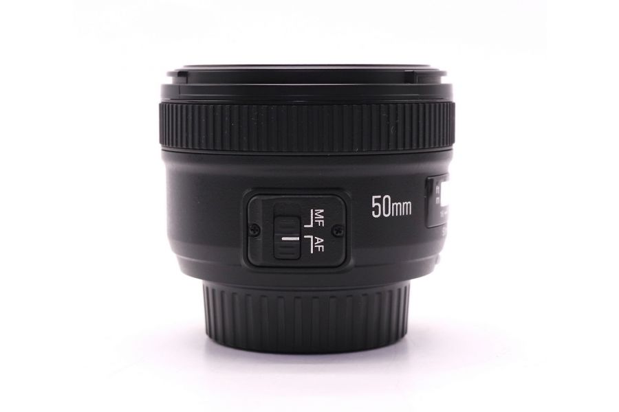 YongNuo AF 50mm f/1.8 Nikon F в упаковке