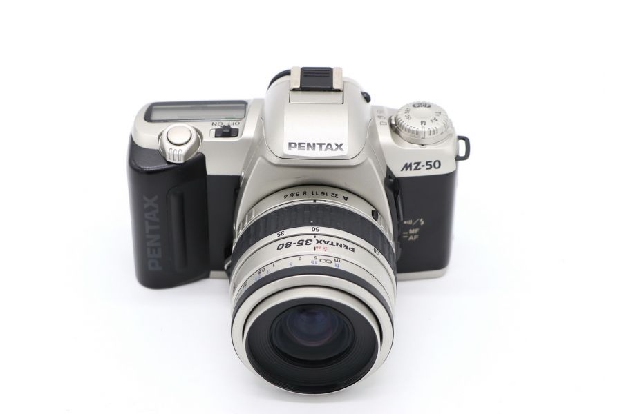 Pentax MZ-50 kit малоформатный фотоаппарат