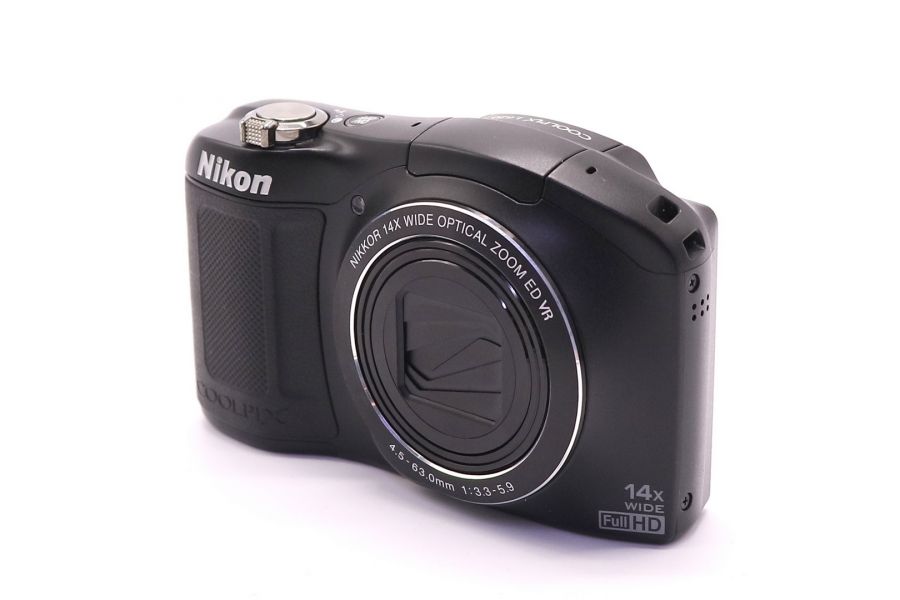Nikon Coolpix L620 в упаковке