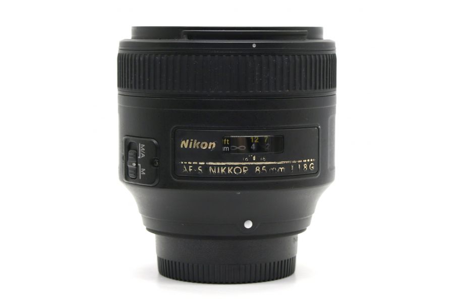 Nikon 85mm f/1.8G AF-S Nikkor (China, 2014)